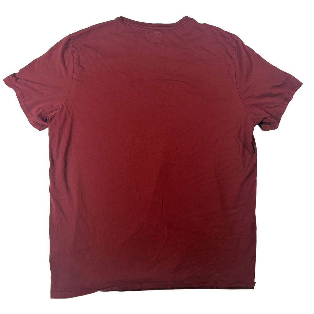 Guess Men's Crewneck Short Sleeve Shirt Size XL Embroidered Logo Red Casual - Picture 5 of 8